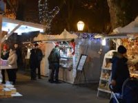 Pred nama je nikad duži Advent u Splitu: kućice se šire na nove gradske lokacije, najam na Rivi - 90 tisuća kuna