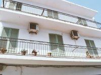 Gosti dolaze, ali privatni smještaji mahom zjape prazni - u čemu je problem? Turistički znalac objašnjava koji je ‘fenomen‘ u pitanju i tko nam ‘otima‘ sezonu