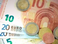 Bankama oprost, dužnicima kazna: zašto vjerovnici i korisnici (otpisanih) kredita nisu jednaki pred zakonom?