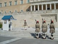 Cipras održao obećanje - siromašnim Grcima dijeli eure