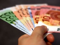 Poraslo oporezivanje rada, po radniku više od četvrtine bruto plaće