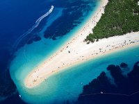 Stigle četiri ponude za zakup Zlatnog rata, općina poručuje da ne da svoju plažu