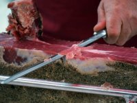 U Tinjanu se narezalo više desetaka tona pršuta - čiji je bio najbolji?