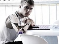 Poslovi budućnosti: Izumrijet će šefovi i menadžeri, a zavladati ravnopravnost