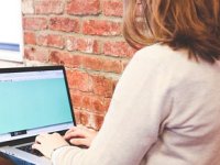 Dvije trećine građana trenutno radi od kuće