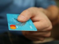 Korona ubrzala „smrt“ gotovinskog plaćanja?