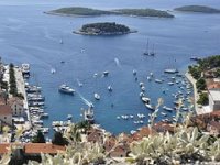 U Hvaru je 66 turista, dok ih je lani u ovo vrijeme bilo 4588: Otvoreno je jedva 30 posto ugostiteljskih objekata, a od 14 hotela otvorena su tek tri