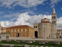 Može se kad se hoće, spojili zelenu i plavu Hrvatsku: nasred zadarske rive tope se čvarci!