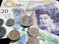 Britanski biznis pred kolapsom: Trgovci strujom na tisuće firmi uhvatili u zamku