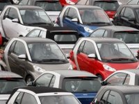Borba s recesijom: otkazi u autokućama
