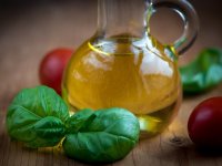 Zaplijenjeno 260.000 litara lažnog maslinovog ulja