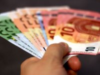 Ovo je prosječna hrvatska plaća. Pilot najbolje plaćeno zanimanje, krojač najgore